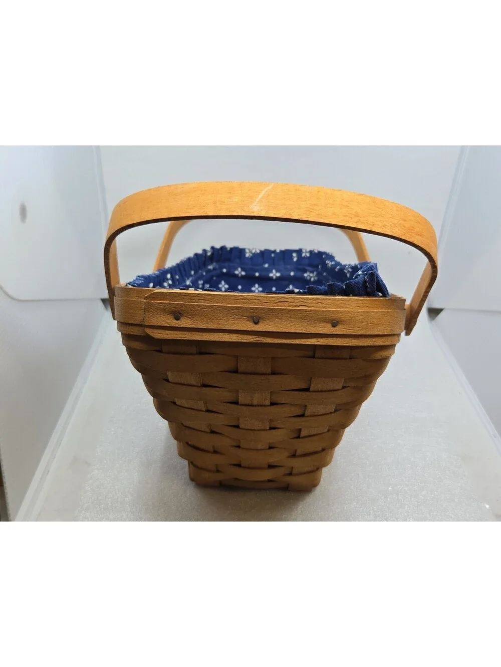 1990 LONGABERGER Medium Vegetable Basket w/Handles & Blue Fabric Liner No Insert
